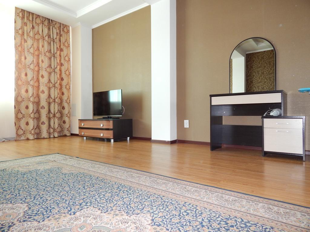 Hotel Sky House Astana Zimmer foto